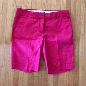 🎉6” inseam shorts